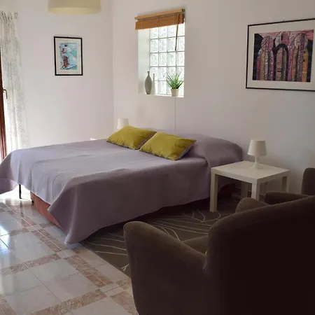 Lovely With Two Terraces*** * Pula