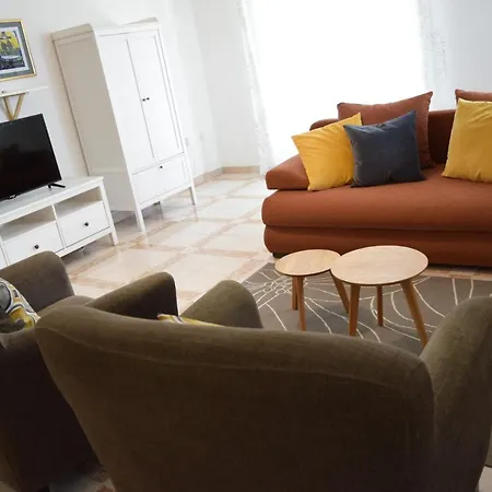 Lovely With Two Terraces*** Apartmán